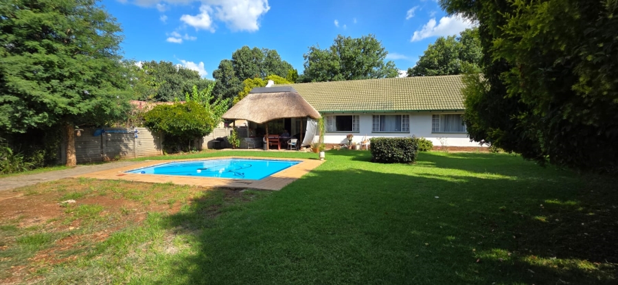 3 Bedroom Property for Sale in Vaalpark Free State